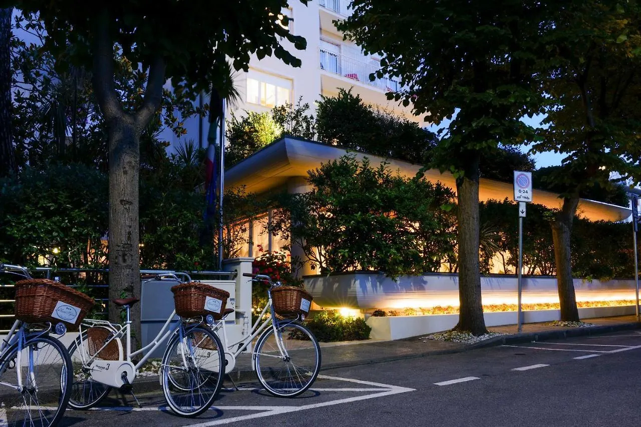 Hotel Sylvia Lido di Camaiore