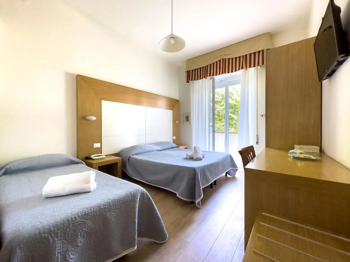 Hotel Sylvia Lido di Camaiore 3*,  Italia