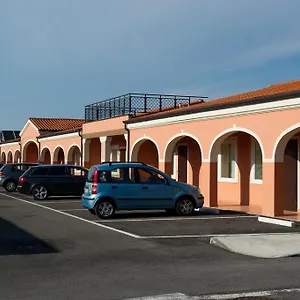 https://autohotel-venezia.hotelinveneto.com